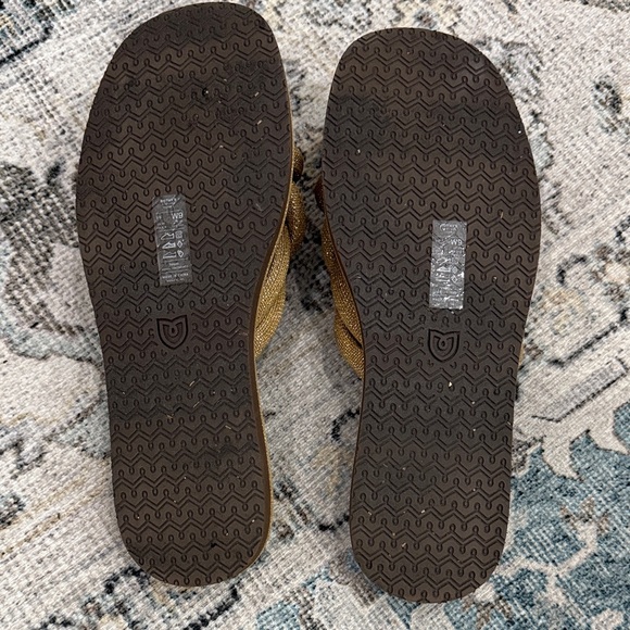 Rothy's Tan Braided Slip-On Sandals - Picture 4 of 4